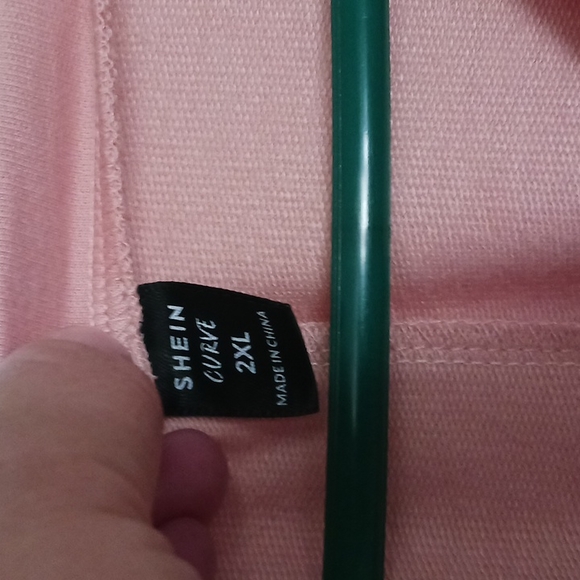 Shein dress - Picture 2 of 3